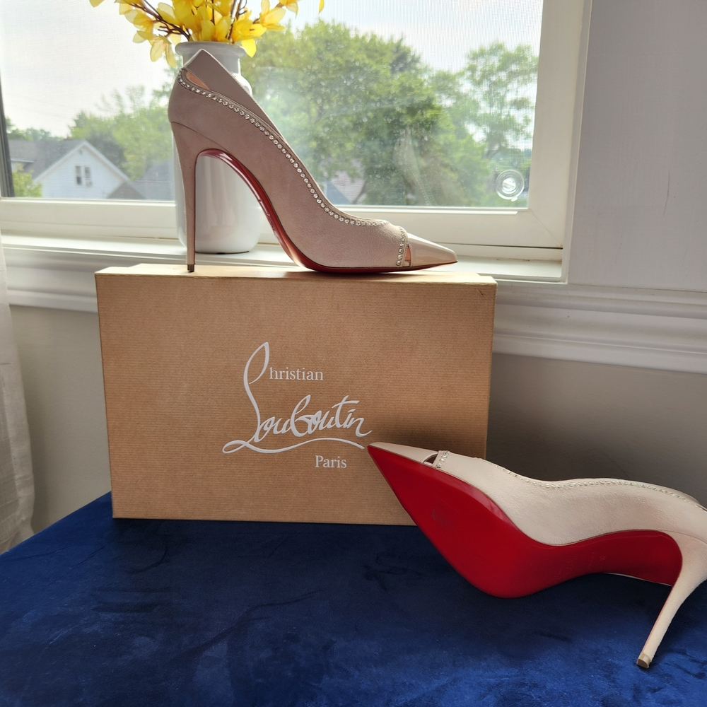 Brand New Christian Louboutin Beige Stiletto Heels with Sleek Design - Picture 2 of 5